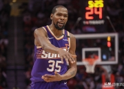 虎扑-关于杜兰特回归赛场，爆冷首场状态亮眼，公牛观众沸腾！的信息