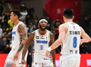 虎扑篮球-CBA季后赛窗口期走向成谜；俄克拉荷马雷霆强势反弹；媒体盛赞；团队化学反应显著(威尔巴顿集锦宏远签下了巴顿)