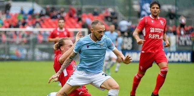 关于赛后巴塞罗那调整名单以备意大利杯,更衣室发声环节打磨,气氛紧张,阵容厚度经受考验的信息 关于赛后巴塞罗那调整名单以备意大利杯,更衣室发声环节打磨,气氛紧张,阵容厚度经受考验的信息