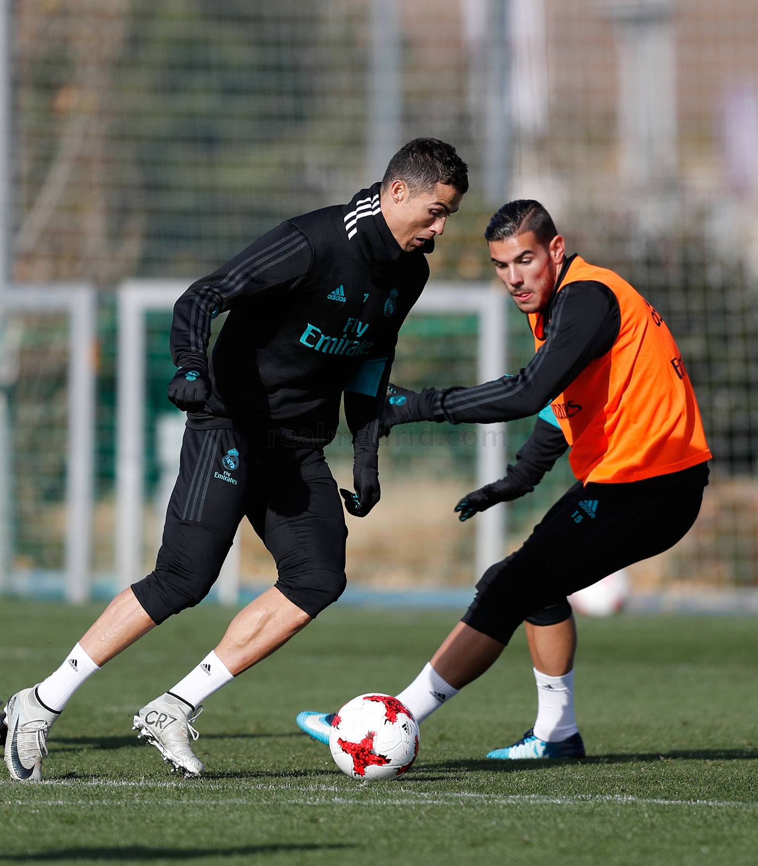 今晚浙江队备战国王杯,复出首秀细节曝光,质疑声仍在,球探报告显示潜力 今晚浙江队备战国王杯,复出首秀细节曝光,质疑声仍在,球探报告显示潜力