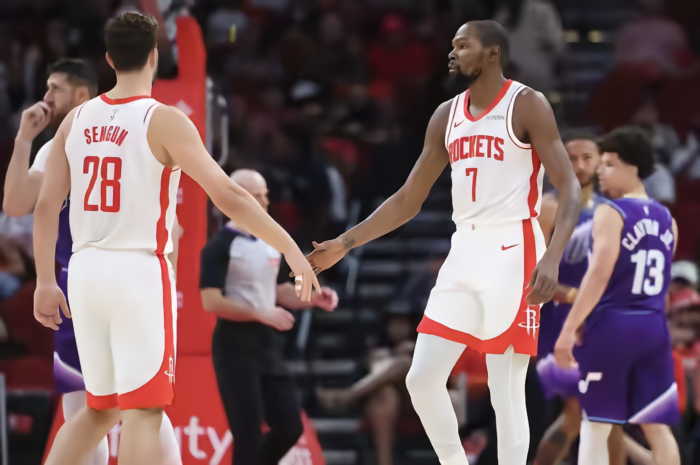 国际比赛日NBA总决赛焦点战；广东宏远外线爆发；媒体盛赞；球探报告显示潜力(广东宏远比赛直播)