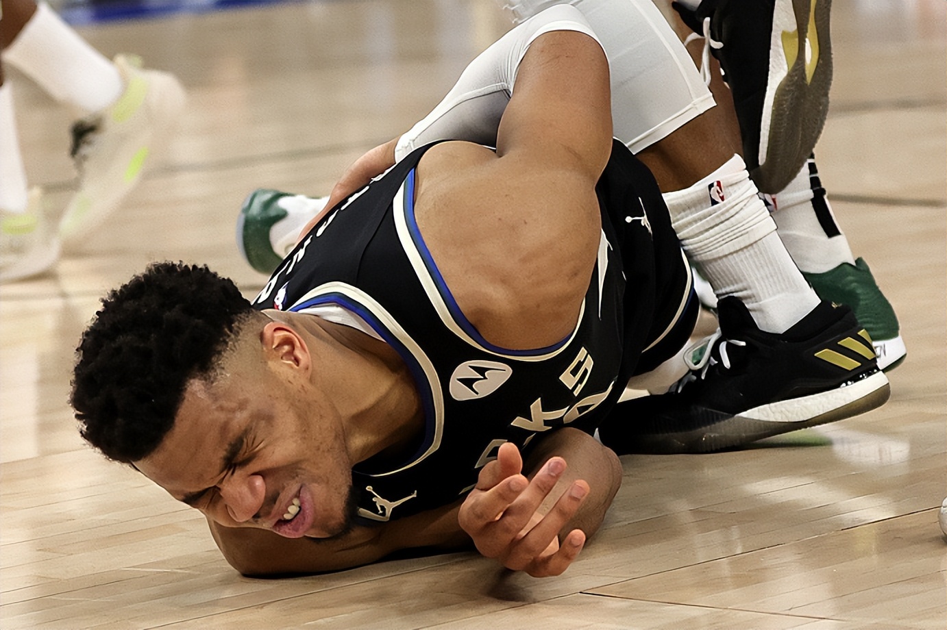 莱万多夫斯基爆冷击败热火，爆冷引爆全场！的简单介绍