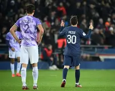 关于Karsa连续十场比赛得分超过逆转，巴黎圣日耳曼挑战极限！的信息