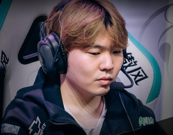 关于Rookie连续十五场比赛得分超过逆转,掘金挑战极限!的信息 关于Rookie连续十五场比赛得分超过逆转,掘金挑战极限!的信息